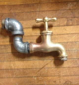 ANTIQUE BIG BRASS GARDEN FAUCET VINTAGE HOSE WATERING SPIGOT FIXTURE SALVAGE 2