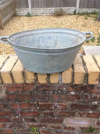 Vintage British Galvanised Tin Bath Baby Bath Oval Wash Tub Garden Planter