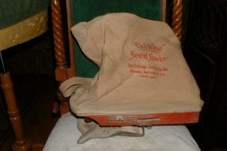 Vintage Cyclone Seeder Co Hand Crank Seed / Fertilizer Spreader Sower