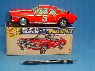 Vintage Taiyo Ford Mustang Gt Mystery Bump - N - Go Battery Operated Tin Car Japan