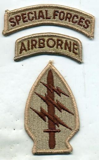 Us Army Special Forces Dcu Desert Tan Patch W/airborne & Special Forces Tabs