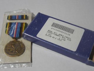 US Armed Forces Expeditionary Service Medal,  Ribbon and Box v1 a 2