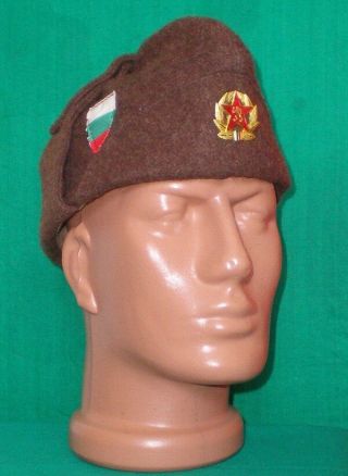 Bulgarian Army Soldier WINTER WOOL FRIEZE Uniform CAP,  COCKADE Badge 2