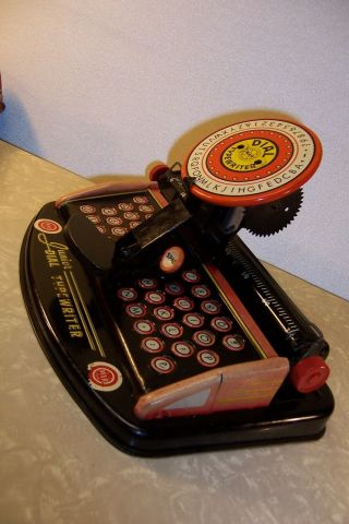 Vintage tin litho toy typewriters,  Marx,  Berwin,  Unique Art N/R 3
