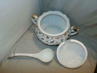 4 Pc.  Heirloom Toyo Soup Tureen w/ Lid Platter Ladle Hand Painted Floral Design 3