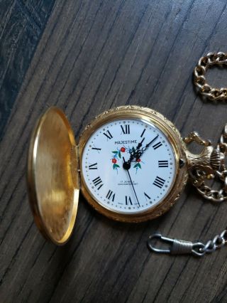Vintage Majestime Pocket Watch Swiss Made 17 Jewels Hunter Case