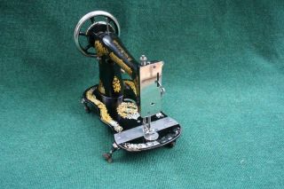 Singer Vs2 Fiddle Base Treadle Sewing Machine Head