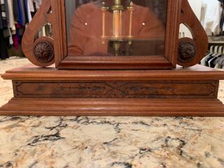 Unknown maker - Ansonia ?? - antique mantle/shelf clock - runs 2