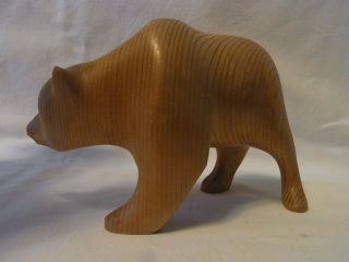 Stylish Vintage German Black Forest Carved Wood Bear R 5