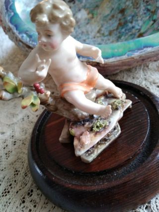 MEISSEN CROSSED SWORDS ANTIQUE PUTTI CHERUB BOY FIGURE NO WINGS 3