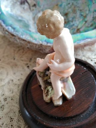 MEISSEN CROSSED SWORDS ANTIQUE PUTTI CHERUB BOY FIGURE NO WINGS 5