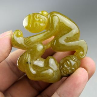 2.  2  China Old Jade Chinese Hand - Carved Ancient Man Woman Statue Pendant 0333