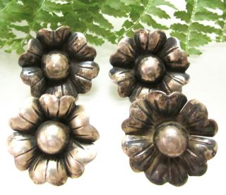 Set Of 4 Old Taxco Mexican Sterling Flower Buttons R89