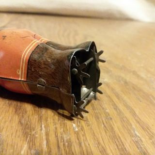 RARE 1940s MECHANICAL WIND UP LITHO TIN BEAR JUMPING ROPE WITH KEY GERMANY 6