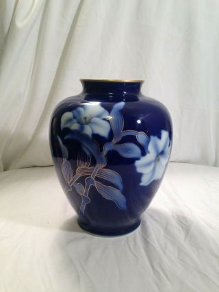 Vtg Japanese Fukagawa Porcelain Cobalt Blue Floral Vase