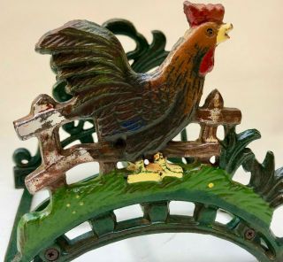 VINTAGE FRENCH DECORATIVE CAST IRON HOSE PIPE REEL WITH A COUNTRY SCENE CHICKEN 2