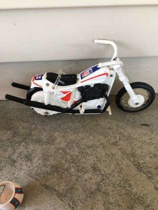 Vintage 1972 Ideal Evel Knievel doll & helmet Belt and Stunt Cycle Motorcycle 8