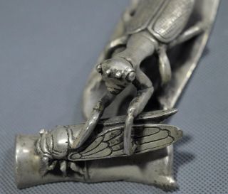 Handwork Collectable Old Noble Miao Silver Carve Mantis Hold Leaf Unique Statue 6