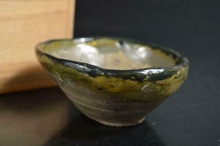 T2328: Japanese Old Karatsu - Ware Green Glaze Sake Cup Sakazuki W/box
