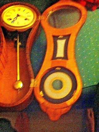 Antique Seth Thomas BANJO Wall Clock.  NEEDS A CLOCK EXPERT.  tweek it to life 3