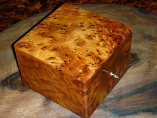 Jewelry Box Great Thuya Wood Locked With key Hand - made in Morocco thuja 2