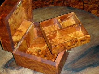 Jewelry Box Great Thuya Wood Locked With key Hand - made in Morocco thuja 4