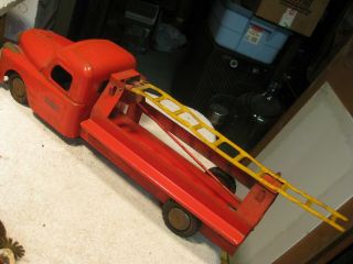 Vintage Structo toys pressed steel fire ladder truck 2