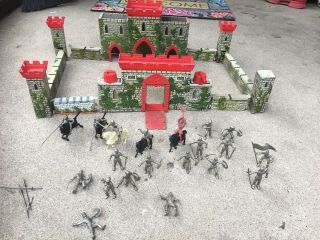 Vintage Marx Prince Valiant Medieval Castle Fort Play Set 1950s With Characters