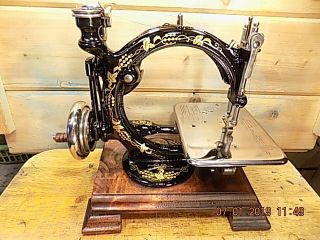 Antique Hand Crank Willcox Gibbs sewing machine.  RESTORED 1899 2