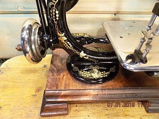 Antique Hand Crank Willcox Gibbs sewing machine.  RESTORED 1899 9