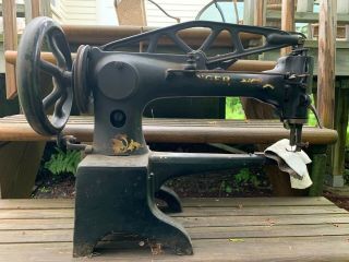 Awesome Early 1900s Singer Sewing Machine Model 29 - 4 Industrial Age 8