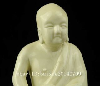 chinese old Dehua white porcelain carved sit quietly arhat Buddha statue b02 5