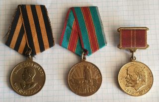 Soviet Ussr Medal For Victory Over Germany,  In Memory Of Kyiv 1500th Anniversary