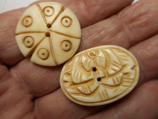 2 Carved Horn Bone Vintage Buttons 1 " & 1 - 3/16 " Rs