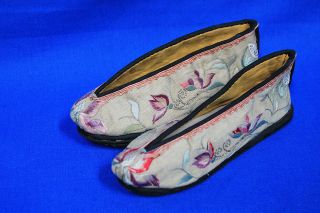 Antique Chinese Hand Embroidered Silk Foot Binding Shoes Qing Dynasty