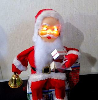 Vintage Battery Operated Santa Claus on House Bellringer Toy,  Made in Japan.  60s 8