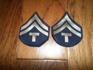 1 Pair Military U.  S Army Wwii Tech T - 5 Corporal Stripes Chevrons