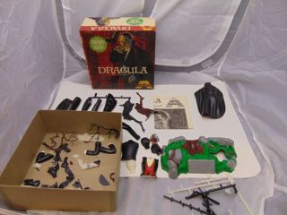 1969 Aurora Dracula Glows In The Dark All Plastic Assembly Kit 454 - 150