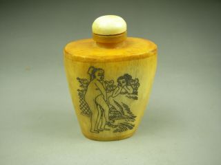 Rare Antique Chinese Hand - Carved Sex Culture Cattle Bone Snuff Bottle 803