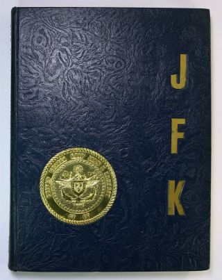 Uss John F Kennedy (cv - 67) 1977 Mediterranean Cruise Book Log Cruisebook Jfk