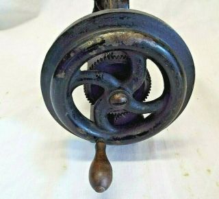OLD Antique 1860 ' s ENGLAND TYPE SEWING MACHINE CAST IRON Charles Raymond 10