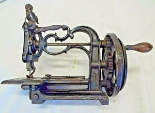 OLD Antique 1860 ' s ENGLAND TYPE SEWING MACHINE CAST IRON Charles Raymond 3