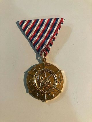 Sfrj Yugoslavia - " 30 Years Of Victory Over Fascism " Medal