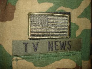 DESERT STORM TV NEWS PRESS WAR CORRESPONDENT CAMOUFLAGE COAT,  SIZE XL 4