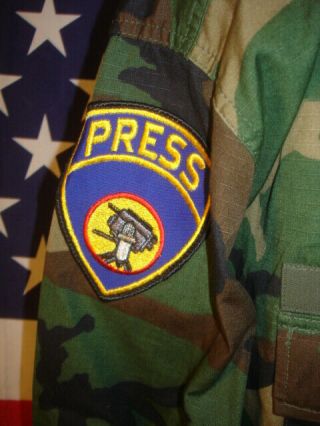 DESERT STORM TV NEWS PRESS WAR CORRESPONDENT CAMOUFLAGE COAT,  SIZE XL 6