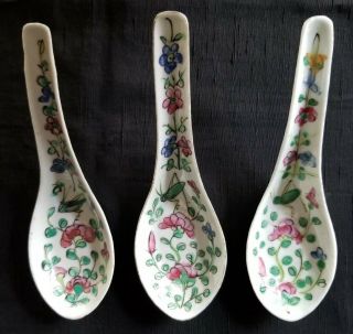 Vintage Chinese Porcelain Hand Painted Grasshopper Spoons Set Of 3