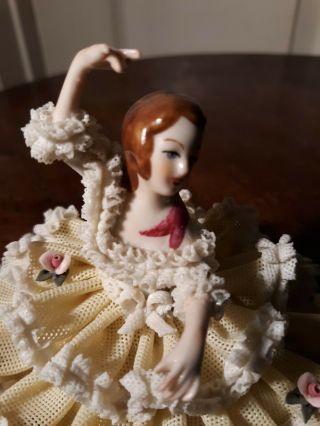 ANTIQUE DRESDEN GERMANY YELLOW WHITE LACE FLOWERS BALLERINA FIGURE 6