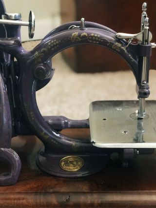 Antique 1875 Hand Crank Willcox Gibbs sewing machine.  Pristine 10