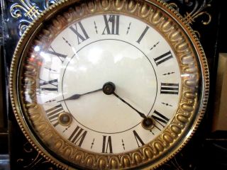 Antique Enameled Cast Iron Shelf Mantle Clock w/ Lion Head,  Key & Pendulum 3