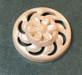 Unique Unusual Vintage Antique Flower Button 5916e